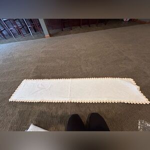 2 Elegant Cream Table Runner